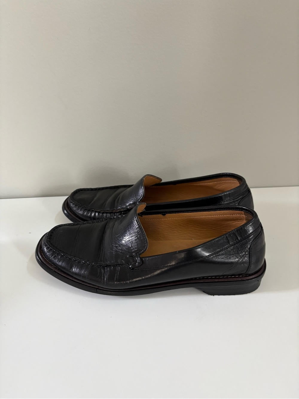 Bloomingdale’s Vintage Italian Black Leather Penny Loafers Size: 7.5